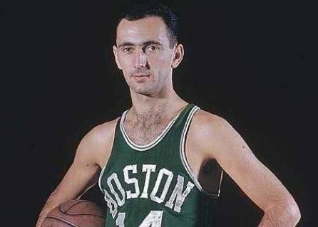 马德兴：U22男足广东集训后将前往阿联酋，在那踢4-5场热身赛