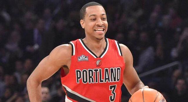 布达佩斯Major：跌入0-1！小蜜蜂7-13不敌FaZe