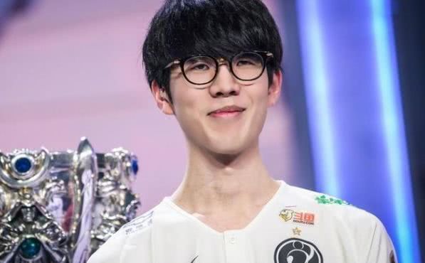 体育彩票“竞彩”多场串关优化